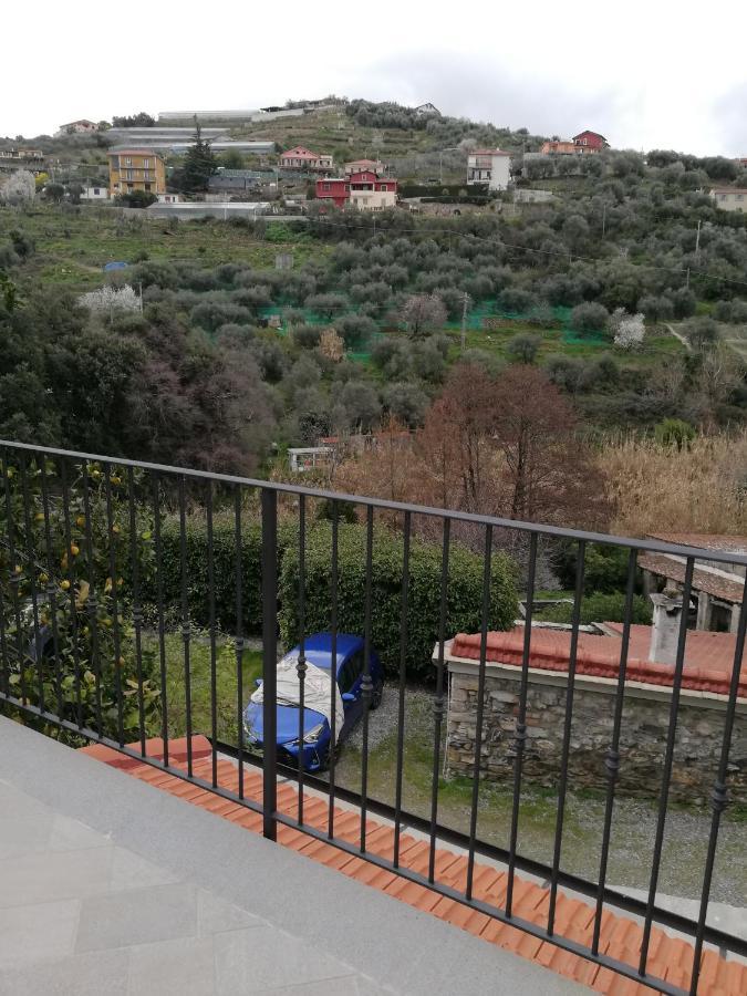 Ferienwohnung La Torretta Di Piero Con Terrazzi E Parcheggio Privato Citra Zero Zero Ottanta 31Lst0282 Imperia Exterior foto