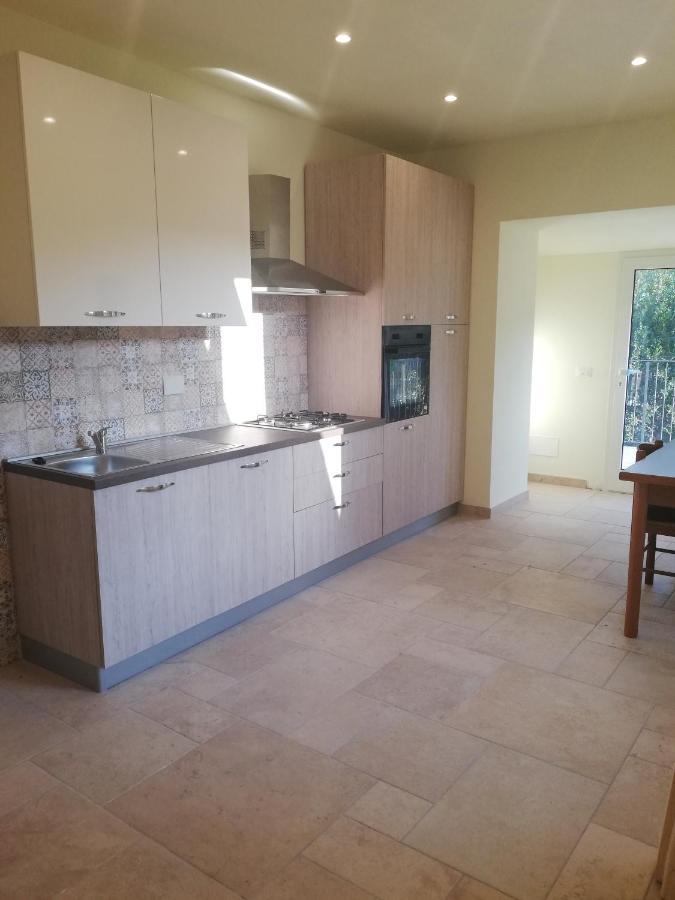 Ferienwohnung La Torretta Di Piero Con Terrazzi E Parcheggio Privato Citra Zero Zero Ottanta 31Lst0282 Imperia Exterior foto